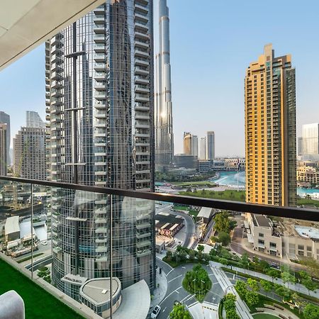 Exquisite 2 Bedroom Apartment I Burj Khalifa & Fountain Views I Free Gym, Pool, Parking, Wi-Fi And Ps5 I By Skyline Serenity Dubai Exterior foto